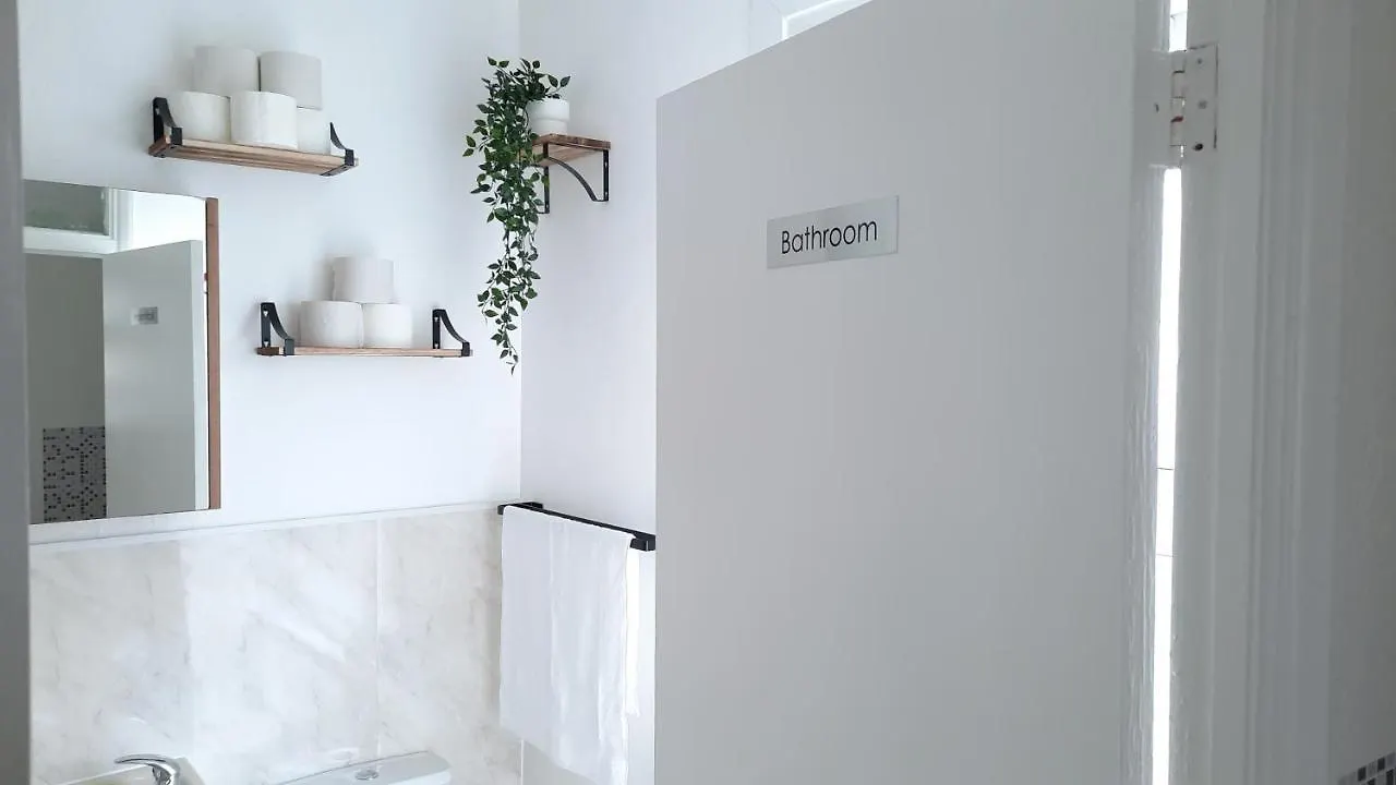 Hackney Downtown Guest House London